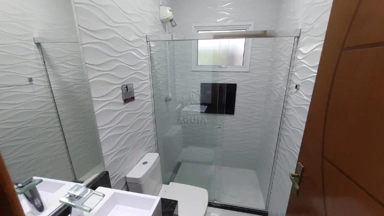 Imagem Casa de alto padrão em condominio Fechado com segurança 24 horas