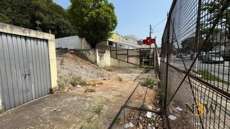 Imagem Terreno à venda ou para locação na Avenida Brigadeiro Gavião Peixoto, com 520m².