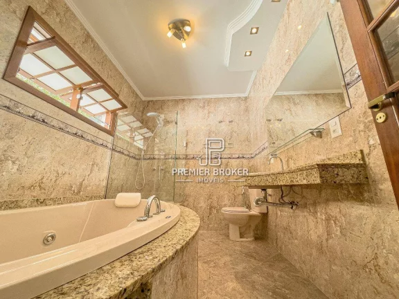 Imagem Oportunidade casa com 4 dormitórios à venda, 200 m² por R$ 940.000 - Panorama Teresópolis/RJ