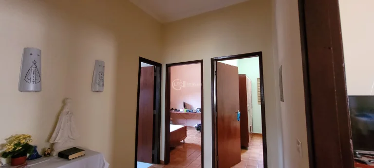 Imagem Residência de Luxo à Venda em Campo Grande-MS: 4 Quartos, 1 Suíte, 222m² no Parque Residencial Rita Vieira