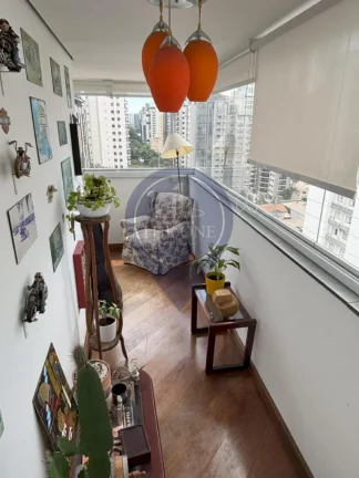 Imagem Apartamento à venda em Indianópolis, São Paulo-SP: 4 quartos, 4 suítes, 2 salas, 6 banheiros, 3 vagas de garagem!