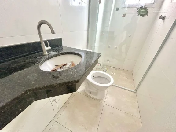 Imagem Apartamento com 2 dormitórios à venda, 62 m² por R$ 524.000,00 - Aviação - Praia Grande/SP