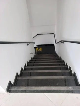 Imagem Sala comercial para locação, vão livre de 414m2, pode ser dividida em várias salas no Centro de Piraquara!!!