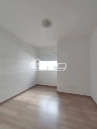 Imagem Apartamento Suíte + 02 - Quartos Ed Varaschin - Centro