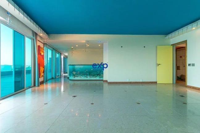 Imagem Cobertura para Venda em Rio de Janeiro, COPACABANA, 4 dormitórios, 4 suítes, 6 banheiros, 1 vaga