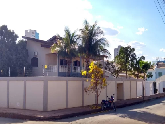 Imagem Casa com 6 dormitórios e área de lazer no Renato Gonçalves - Barreiras-BA