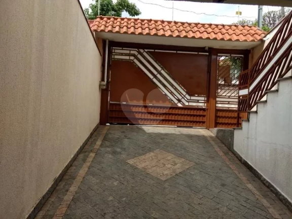 Imagem Sobrado à venda com 3 quartos, sendo 1 suíte, em Butantã, São Paulo - SP