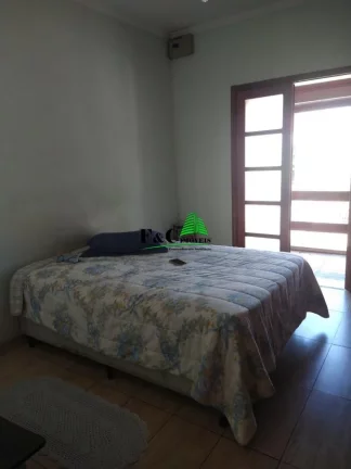 Imagem Sobrado para Venda em Limeira, Vila Queiroz, 3 dormitórios, 1 suíte, 1 banheiro, 1 vaga