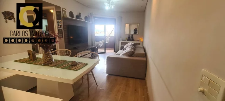 VENDE-SE APARTAMENTO 2 QUARTOS COM SUÍTE E SACADA