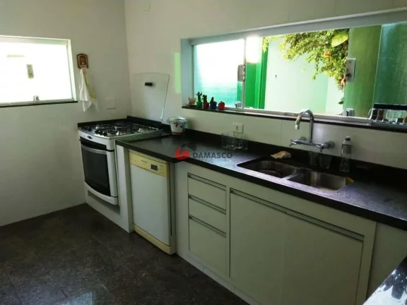 Imagem Sobrado à venda 3 Quartos, 3 Suites, 3 Vagas, 258M², Santa Maria, São Caetano do Sul - SP