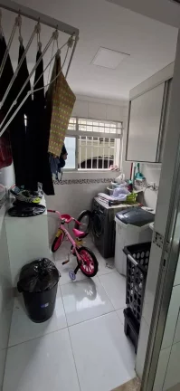 Imagem APARTAMENTO À VENDA - LINDO E TÉRREO - 02 QUARTOS E 01 VAGA - 65M²