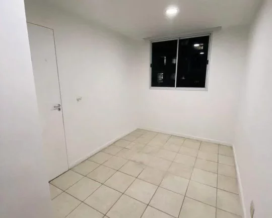 Imagem Apartamento para Venda em Rio de Janeiro, Anil, 2 dormitórios, 1 banheiro, 1 vaga