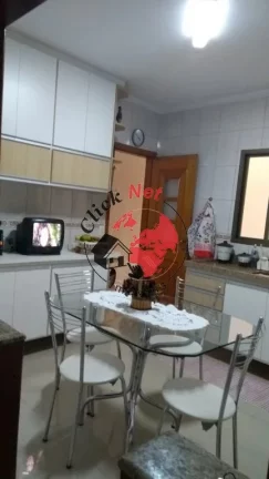 Imagem Sobrado com 3 suítes e 2 vagas, sala comercial e edícula à venda no bairro Jordanópolis, São Bernardo do Campo - Estuda permuta