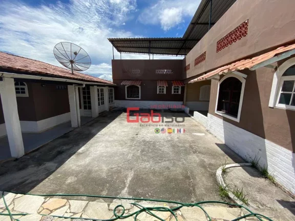 Imagem Casa com 5 dormitórios à venda, 260 m² por R$ 500.000,00 - São Pedro da Aldeia - São Pedro da Aldeia/RJ