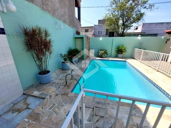 Imagem Casa duplex 3 quartos ( 1 suíte). Campo Grande