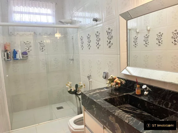 Imagem Chácara à venda em Atibaia/SP - Condomínio com Acesso à Represa! 2.000m²!