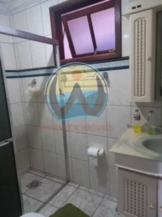 Imagem Imperdível: Casa à venda em Ubatuba-SP, no bairro Silop! 3 quartos, 3 suítes, 1 sala, 4 banheiros, 341m². Confira!