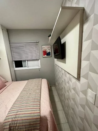 Imagem Apartamento com 2 dormitórios para alugar, 53 m² por R$ 2.359/mês - Vila Humaitá - Santo André/SP