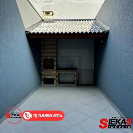 Imagem Imperdível: Casa à venda em São Paulo-SP, na Vila Ré, com 3 quartos, 1 suíte, 2 salas, 3 banheiros, 2 vagas e 126m².