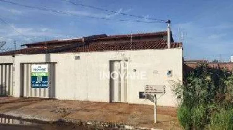 Imagem Casa com 3 dormitórios à venda, 200 m² por R$ 420.000 - Alto do Trindade - Itumbiara/GO