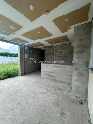 Imagem Oportunidade Imperdível! Sobrado Semiacabado à Venda no Condomínio Terras do Cancioneiro

Está p...