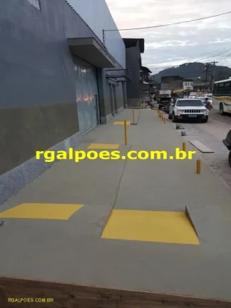 Imagem Galpão para Venda em MAGÉ, Centro, 2 banheiros, 1 vaga