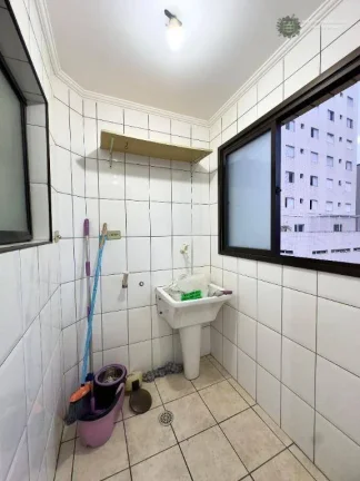 Imagem Apartamento com 1 dormitório à venda, 47 m² por R$ 300.000 - Vila Guilhermina - Praia Grande/SP