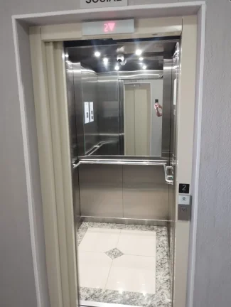 Imagem Apartamento à venda no bairro São Sebastião - Porto Alegre/RS