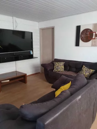 Imagem Casa mista mobiliada com 6 dormitórios sendo3 suítes e 4 vagas e em Barra Velha/SC