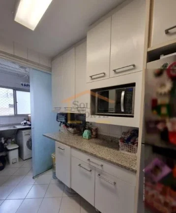 Imagem Apartamento com 82m², distribuído em 3 dormitórios, sendo 1 suíte, todos com armários. Possui s...