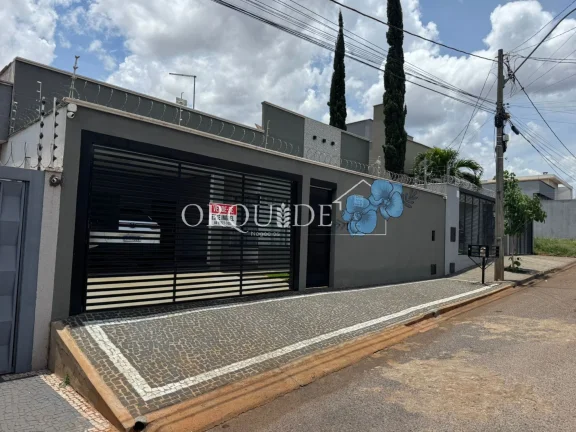 Imóvel de Luxo à Venda em Rio Verde-GO: Casa com 4 Quartos, 2 Suítes e 205m² no Residencial Solar dos Ataídes 2ª Etapa