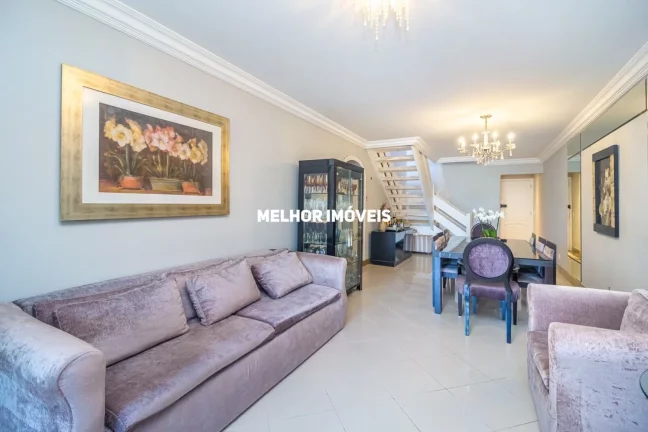 Imagem Cobertura Duplex com 4 Suítes á venda no centro de Balneário Camboriú.