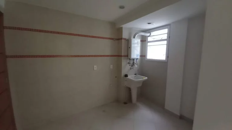 Imagem Vendo este lindo apto de 3 quartos no centro de Nova Friburgo.