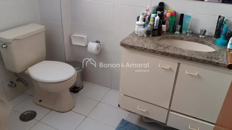 Imagem Apartamento à venda no Cambuí, com 198 m², um por andar, totalmente atualizado e decorado, locali...