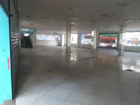 Imagem Salão para alugar, 550 m² por R$ 18.708,88/mês - Centro - Poá/SP