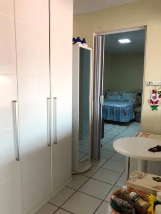 Imagem Imóvel à venda em Jabotiana: Casa de rua com 3 quartos, suíte e 3 vagas de garagem!