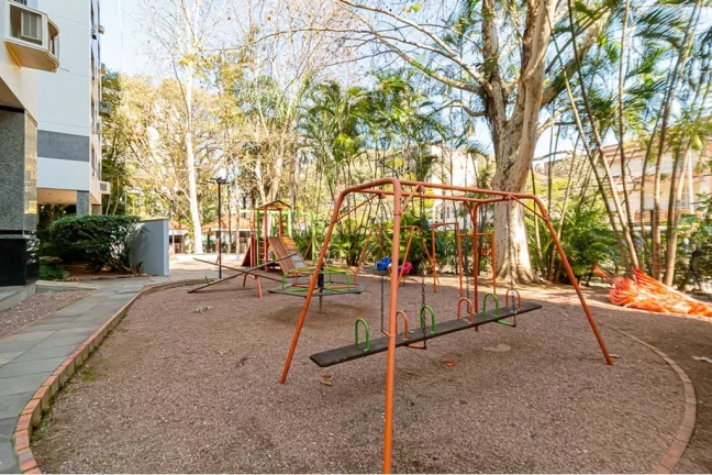 Imagem Cobertura à venda em Porto Alegre, Moinhos de Vento, com 3 quartos, 251m2
