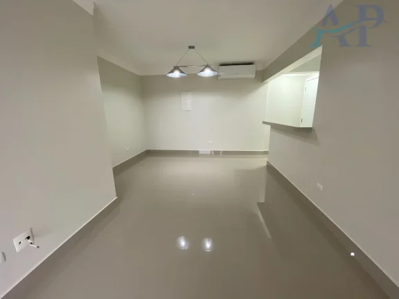 Imagem Apartamento no Forte em Praia Grande com 3 Dormitórios