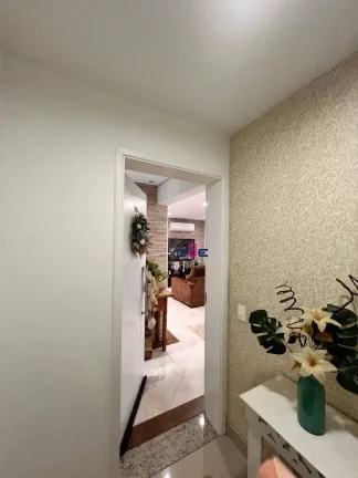 Imagem Apartamento com 3 dormitórios à venda, 111 m² por R$ 1.070.000,00 - Ponta da Praia - Santos/SP
