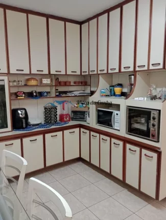 Imagem Sobrado à Venda com 3 dormitórios, 2 vagas, Rudge Ramos - SBC