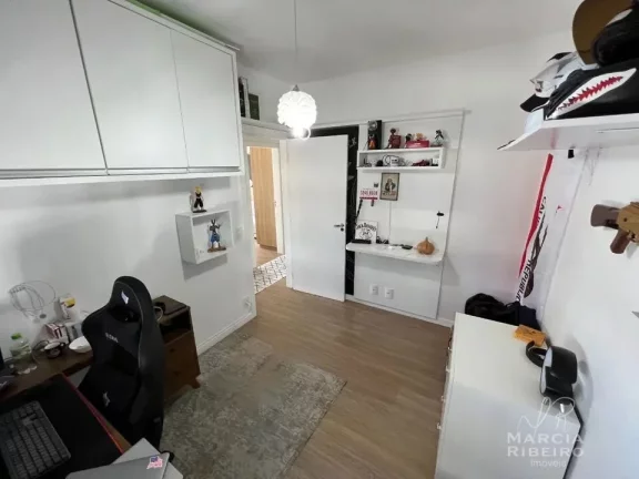 Imagem Apartamento 3 Dormitórios com suíte em Itacorubi, Florianópolis/SCm
