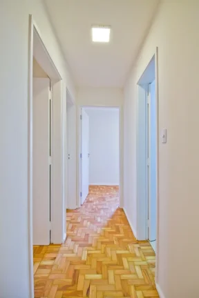 Imagem Apartamento Reformado 82M², 3Q, 1 Banheiro, 1 Vaga, Varanda, Academia, Playground, Salão de Festas e Jogos.