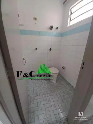Imagem Casa para Venda em Limeira, Centro, 3 dormitórios, 2 banheiros, 5 vagas