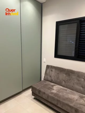 Imagem Luxuosa Casa em Condomínio à Venda em Ribeirão Preto-SP no bairro Quintas de São José: 3 quartos, 3 suítes, 1 sala, 4 banheiros, 4 vagas de garagem, 157m².