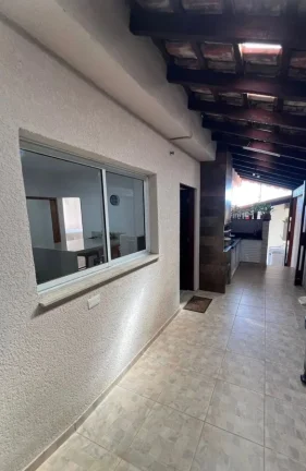 Imagem Casa para Venda em Mairiporã, Terra Preta (Terra Preta), 4 dormitórios, 1 suíte, 3 banheiros, 3 vagas