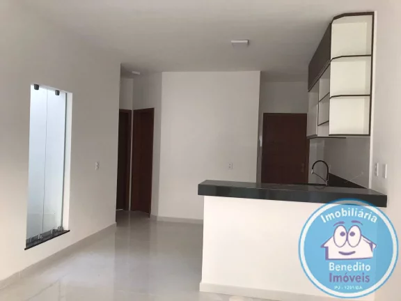 Imagem Vendo excelente casa térrea em Porto Seguro.