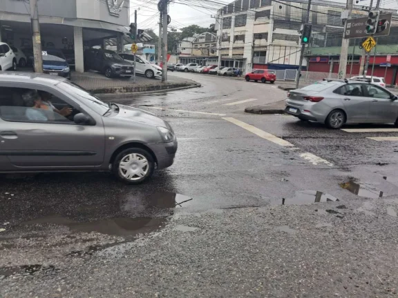 Imagem Loja para Locação em Rio de Janeiro, Campo Grande, 1 banheiro, 22 vagas