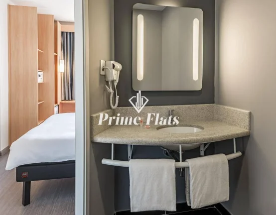 Imagem Flat disponível para venda no íbis Santos Valongo, com 18m², 1 dormitório e 1 vaga