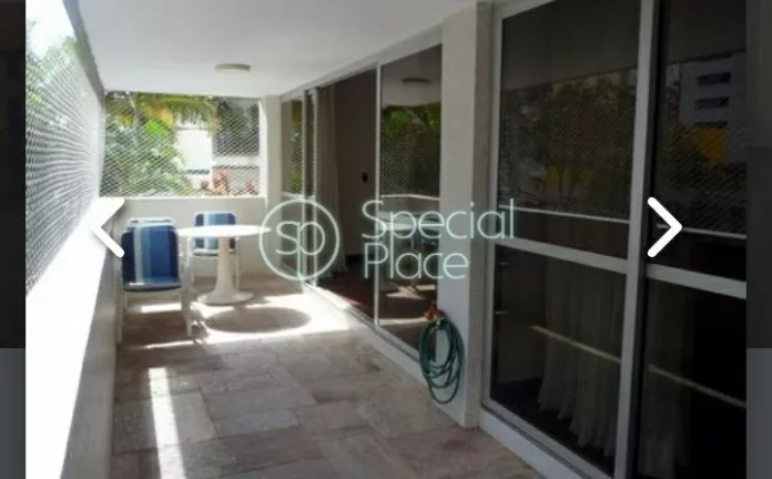 Imagem Apartamento com 241m²,03 dormitórios, 03 suítes, 04 banheiros, 03 vagas de garagem. Prédio com l...