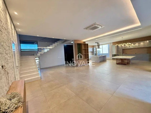 Imagem Casa com 4 dormitórios à venda, 450 m² por R$ 0,01 - Paris Park - Araporã/MG